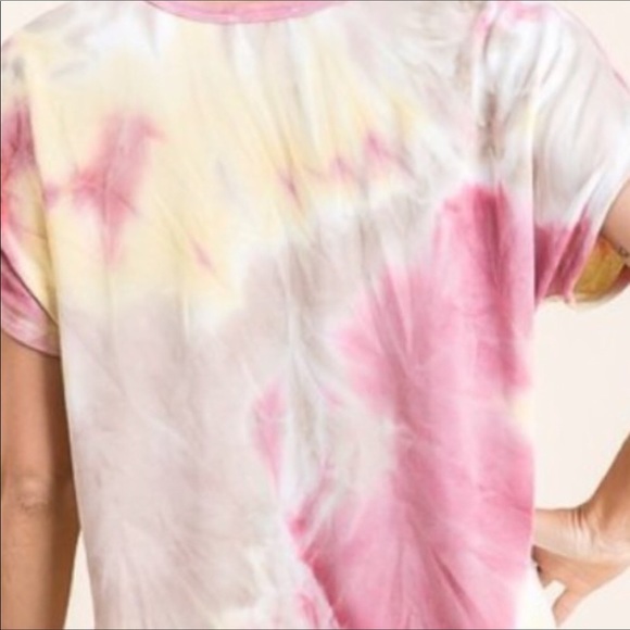 Women’s Too - Picture 3 of 3